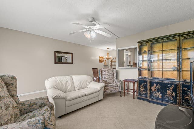 175 Suffolk E, Boca Raton FL 33434 - Boca Raton, FL - Photo 6