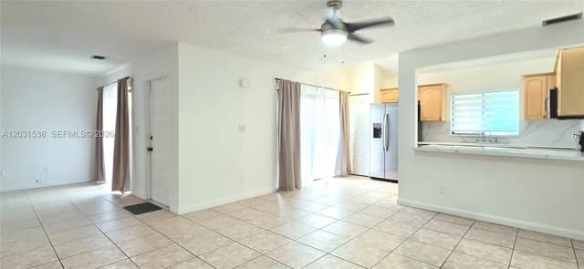608 Commodore Dr, Plantation FL 33325 - Plantation, FL - Photo 6
