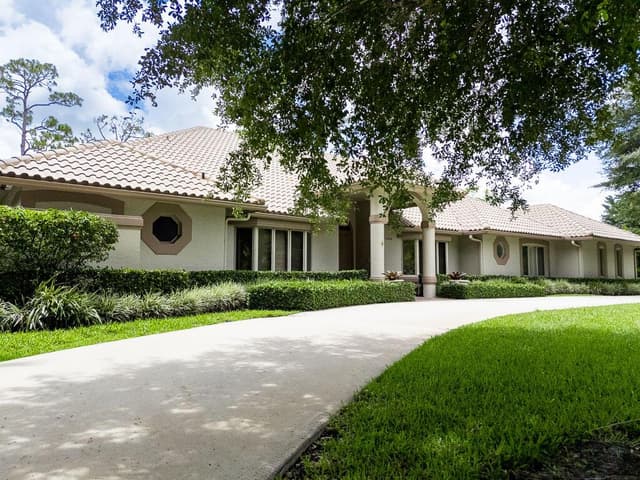 13406 Doubletree Circle, Wellington FL 33414 - Wellington, FL - Photo 2