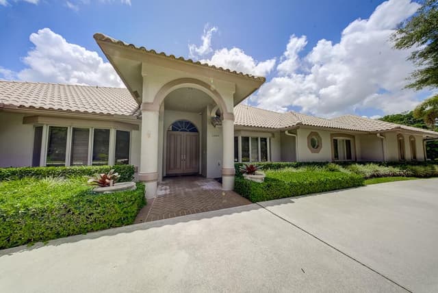13406 Doubletree Circle, Wellington FL 33414 - Wellington, FL - Photo 6