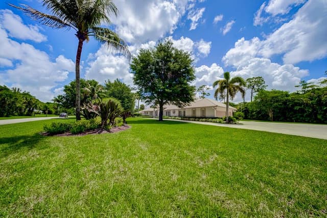 13406 Doubletree Circle, Wellington FL 33414 - Wellington, FL - Photo 4