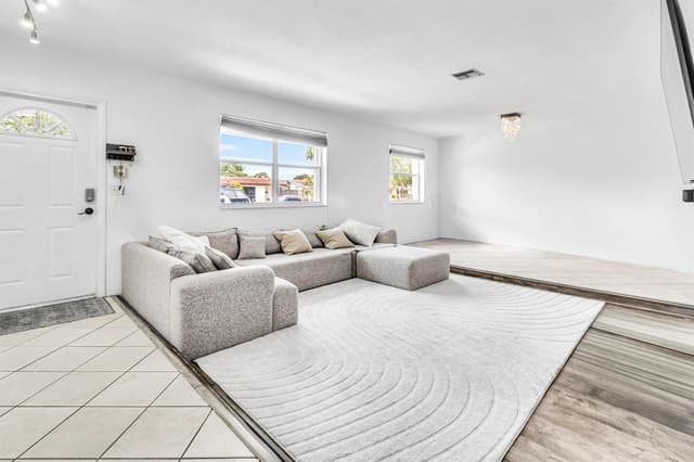 2200 N 47th Avenue, Hollywood FL 33021 - Hollywood, FL - Photo 3