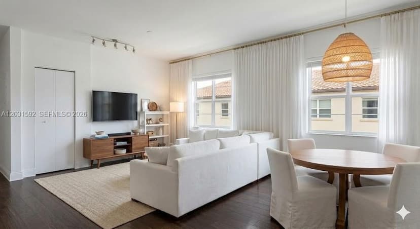 420 15th St # 307, Miami Beach FL 33139