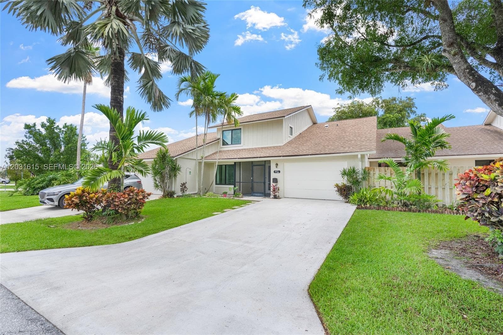 11870 Donlin Dr, Wellington FL 33414