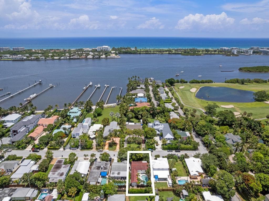 1615 N Lakeside Drive, FL 33460 - Photo 1