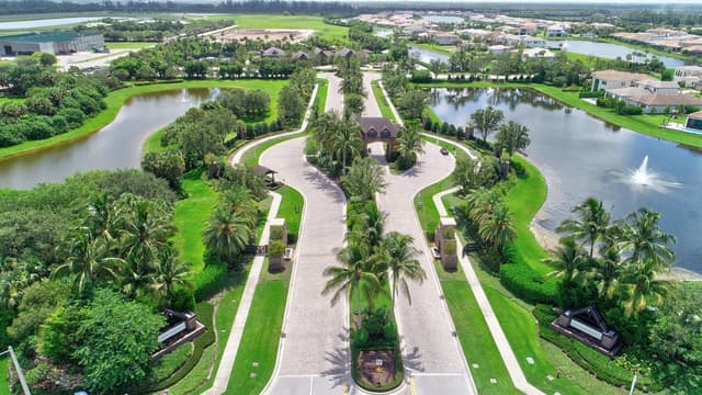 8787 Grand Prix Lane, Boynton Beach FL 33472 - Boynton Beach, FL - Photo 2