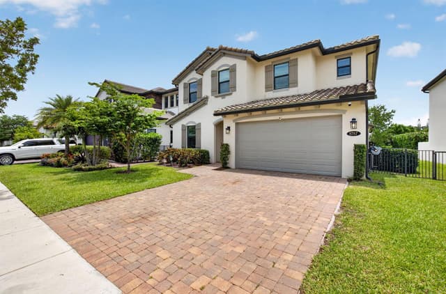 8787 Grand Prix Lane, Boynton Beach FL 33472 - Boynton Beach, FL - Photo 4