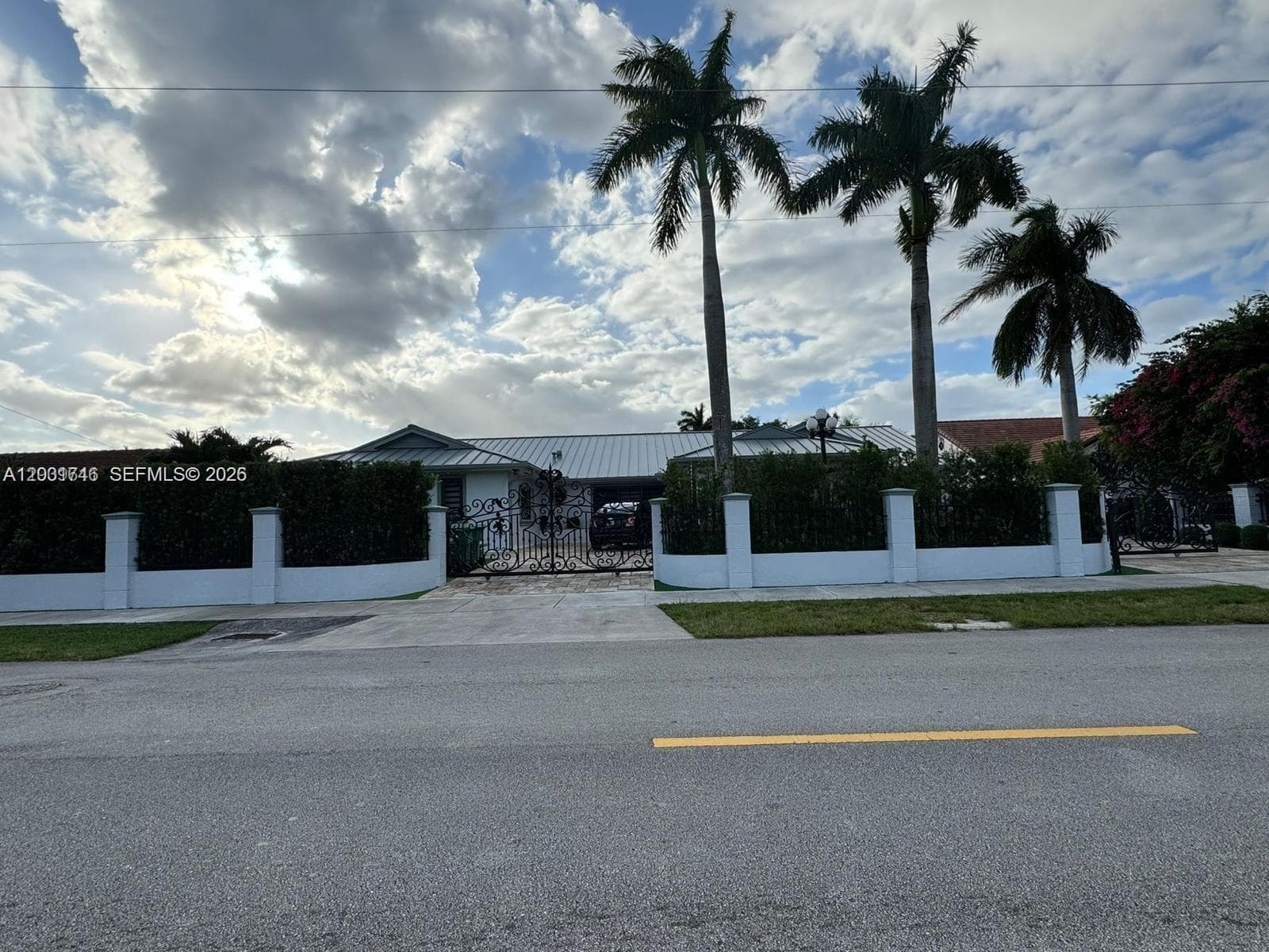 3690 SW 139th Ave, Miami FL 33175 - Miami, FL - Photo 1