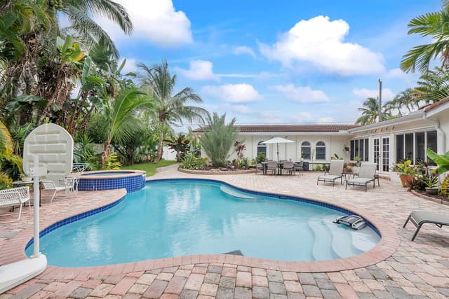 2501 NE 26th Terrace, Fort Lauderdale FL 33305 - Fort Lauderdale, FL - Photo 5