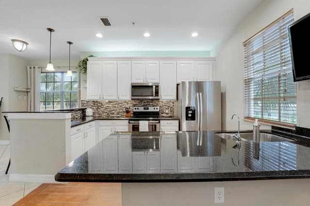 115 Harbors Way, Boynton Beach FL 33435 - Boynton Beach, FL - Photo 5