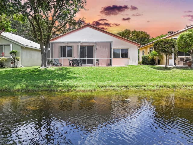 5006 Heron Court, Coconut Creek FL 33073 - Coconut Creek, FL - Photo 2