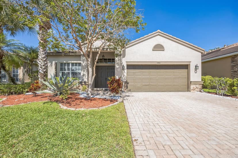 5780 Saddle Trail Lane, Lake Worth FL 33449
