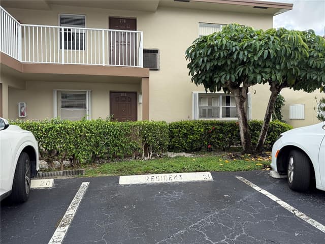 600 NW 77th Ave # 108, Margate FL 33063 - Margate, FL - Photo 2