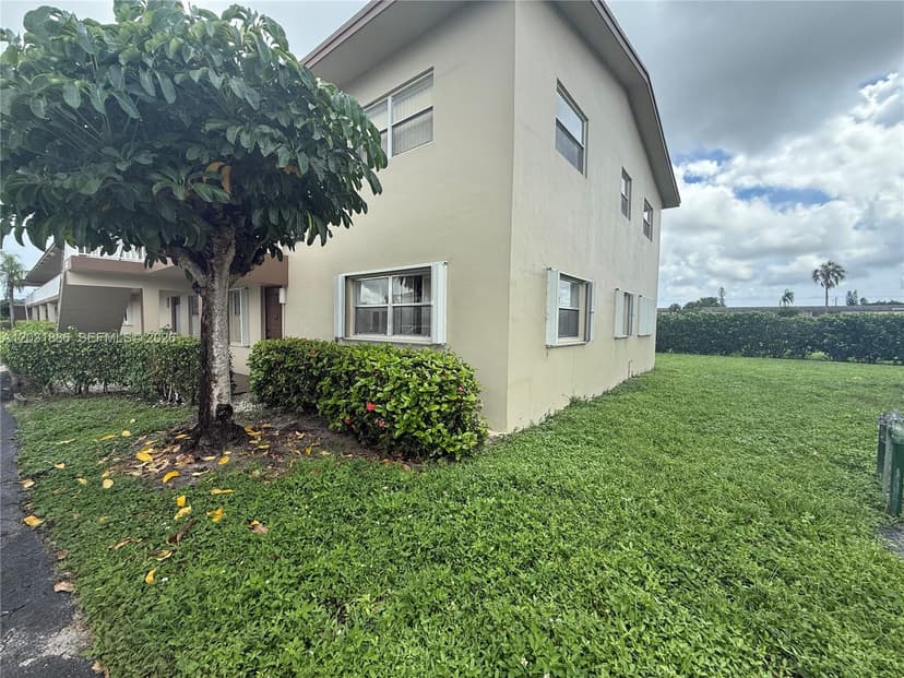600 NW 77th Ave # 108, Margate FL 33063