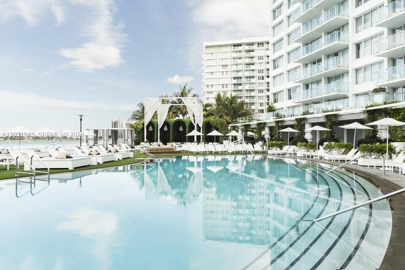 1100 West Ave # 418, Miami Beach FL 33139