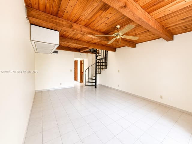 3719 Riverside Dr, Coral Springs FL 33065 - Coral Springs, FL - Photo 3