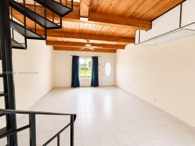 3719 Riverside Dr, Coral Springs FL 33065 - Coral Springs, FL - Photo 5
