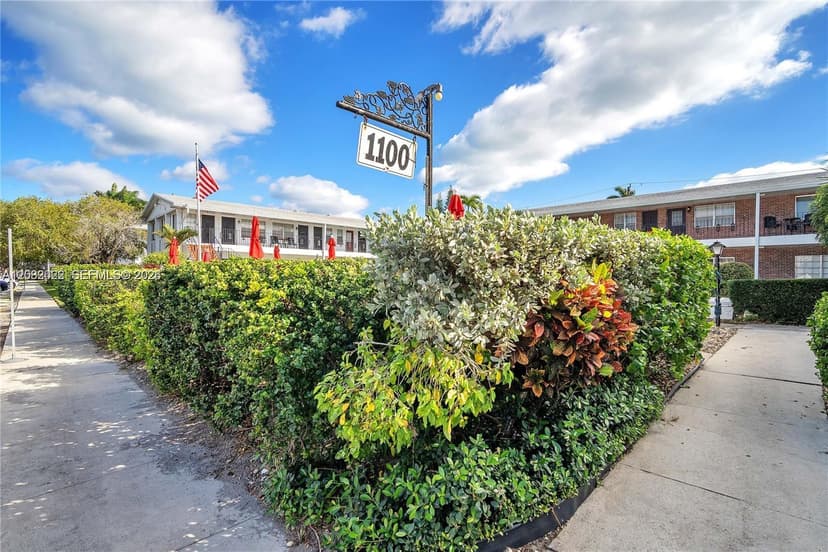 1100 Atlantic Shores Blvd # 405, Hallandale Beach FL 33009