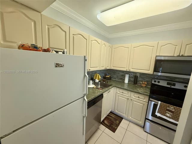 10413 N Kendall Dr # B208, Miami FL 33176 - Miami, FL - Photo 5