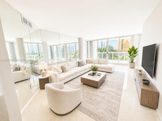 16400 Collins Ave # 542, Sunny Isles Beach FL 33160 - Sunny Isles Beach, FL - Photo 3