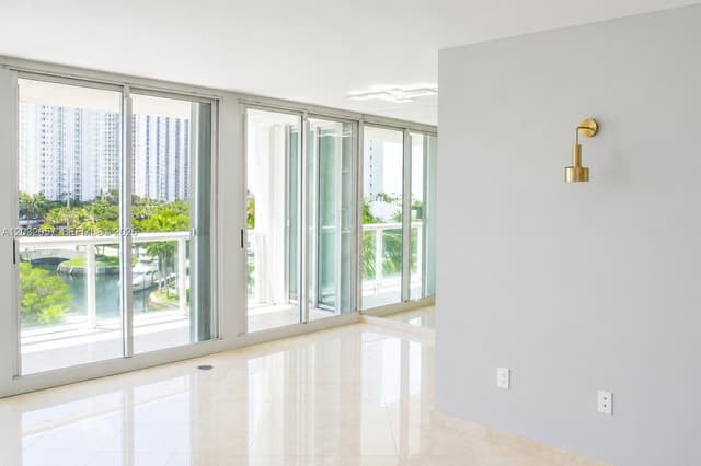 16400 Collins Ave # 542, Sunny Isles Beach FL 33160 - Sunny Isles Beach, FL - Photo 4