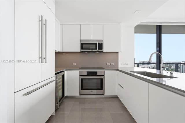 88 SW 7th St # 2302, Miami FL 33130 - Miami, FL - Photo 3