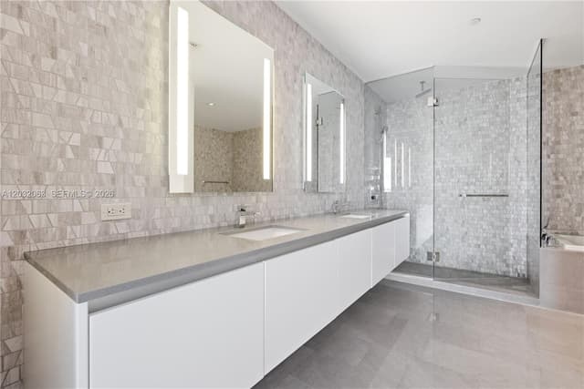 88 SW 7th St # 2302, Miami FL 33130 - Miami, FL - Photo 5
