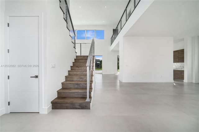 16720 N Botaniko Dr N, Weston FL 33326 - Weston, FL - Photo 4