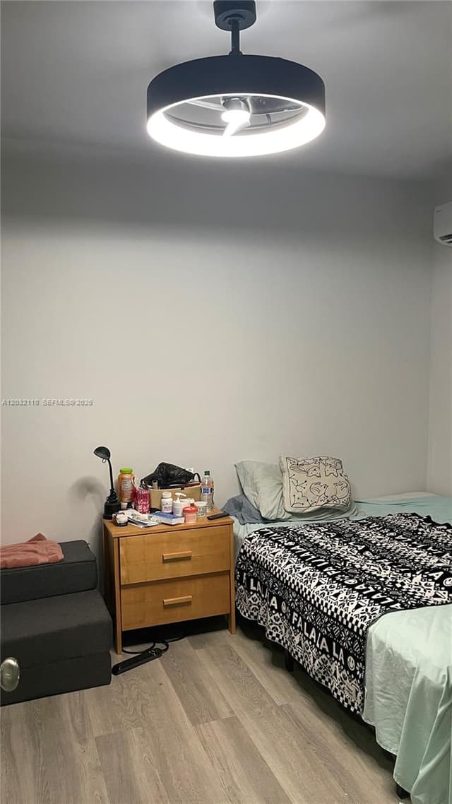 1043 NW 2nd St # 2, Miami FL 33128 - Miami, FL - Photo 3