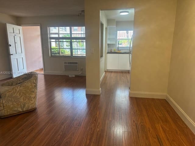 160 NE 8th Ave # 25A, Hallandale Beach FL 33009 - Hallandale Beach, FL - Photo 7