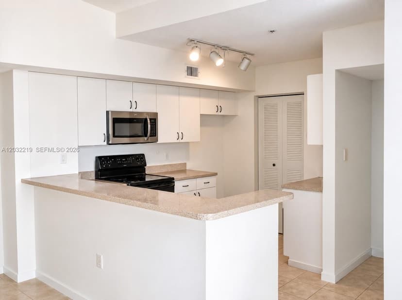3854 Lyons Rd # 5, Coconut Creek FL 33073