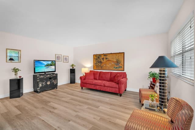 716 Saxony Place # O, Delray Beach FL 33446 - Delray Beach, FL - Photo 6