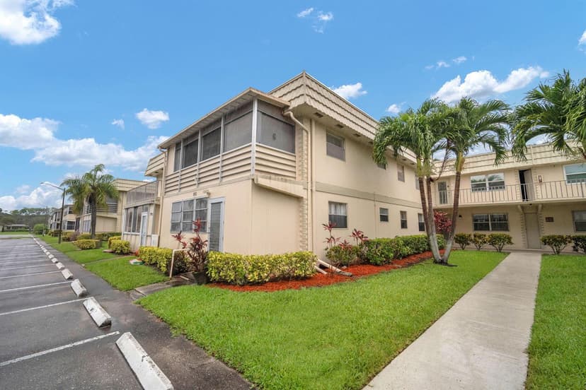 716 Saxony Place # O, Delray Beach FL 33446