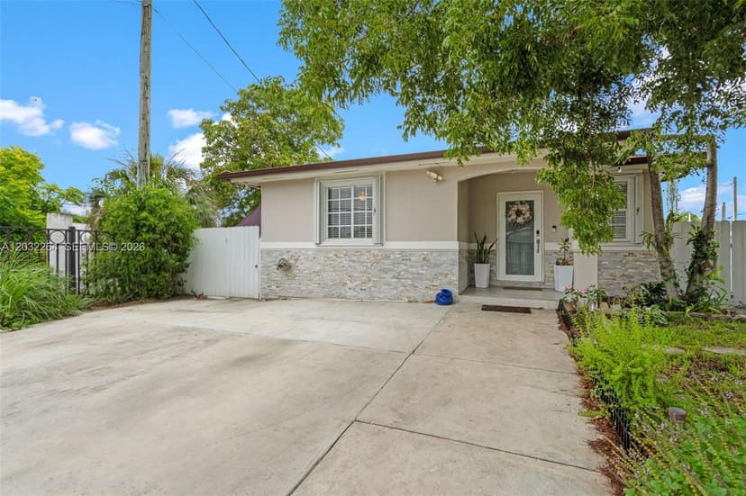 1430 NW 5th Ave, Florida City FL 33034