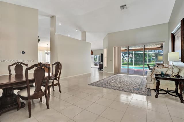 8269 NW 40th Ct, Coral Springs FL 33065 - Coral Springs, FL - Photo 2