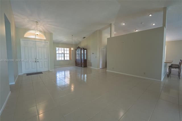 8269 NW 40th Ct, Coral Springs FL 33065 - Coral Springs, FL - Photo 6