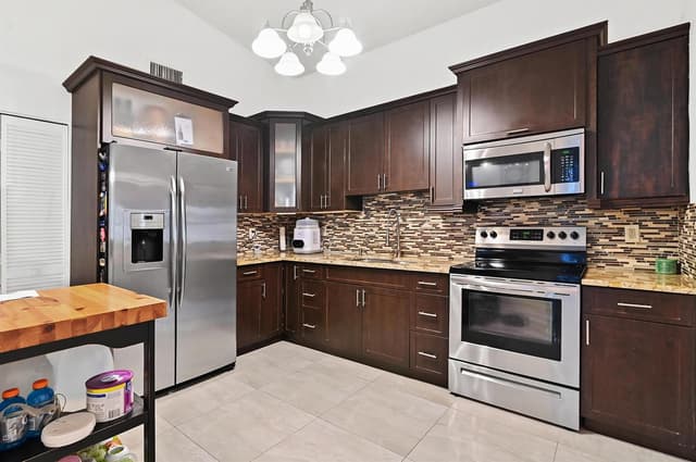 4383 Willow Pond Circle, West Palm Beach FL 33417 - West Palm Beach, FL - Photo 4