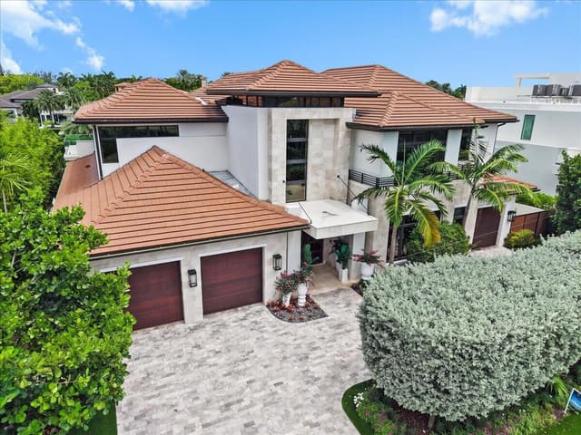 70 Isla Bahia Drive, Fort Lauderdale FL 33316 - Fort Lauderdale, FL - Photo 4