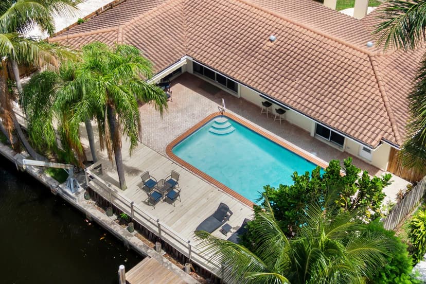 1418 NE 57th Place, Fort Lauderdale FL 33334