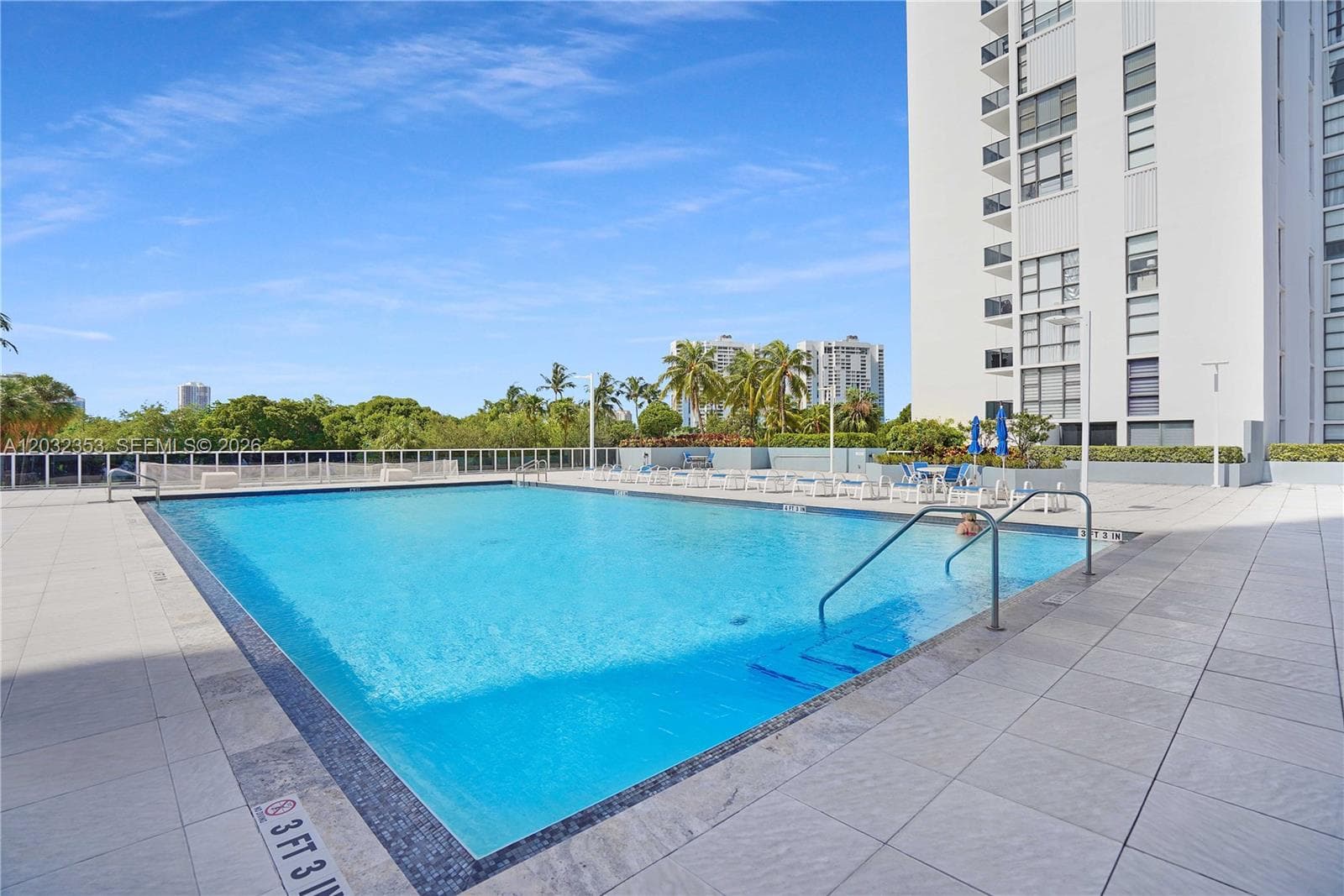 3625 N Country Club Dr # 603, Aventura FL 33180