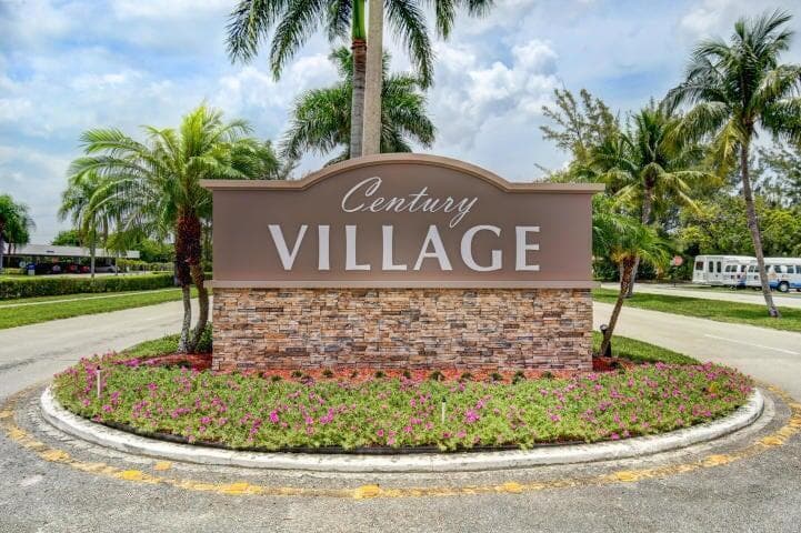 53 Northampton C, West Palm Beach FL 33417 - West Palm Beach, FL - Photo 1