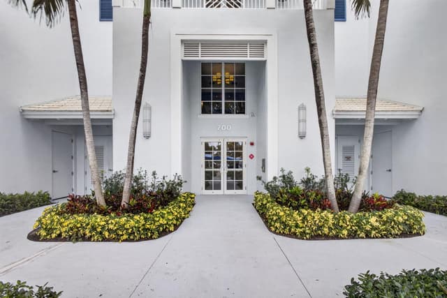 712 Bay Colony Drive S, Juno Beach FL 33408 - Juno Beach, FL - Photo 5