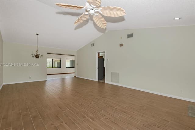 7905 Cloverfield Cir, Boca Raton FL 33433 - Boca Raton, FL - Photo 5