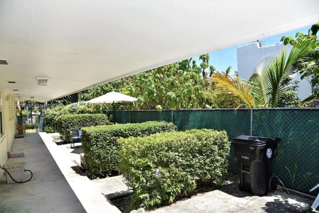 1008 N 18  AVENUE, Lake Worth FL 33460 - Lake Worth, FL - Photo 6