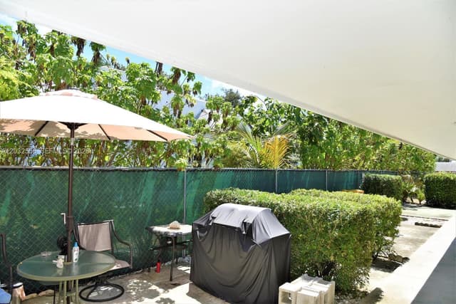 1008 N 18  AVENUE, Lake Worth FL 33460 - Lake Worth, FL - Photo 5