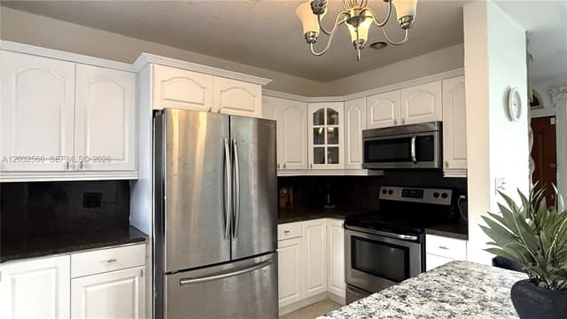 1245 NE 203rd St, Miami FL 33179 - Miami, FL - Photo 7