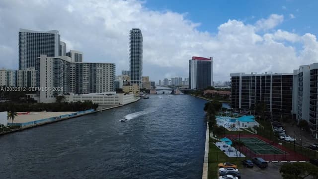 400 Leslie Dr # 1124, Hallandale Beach FL 33009 - Hallandale Beach, FL - Photo 5