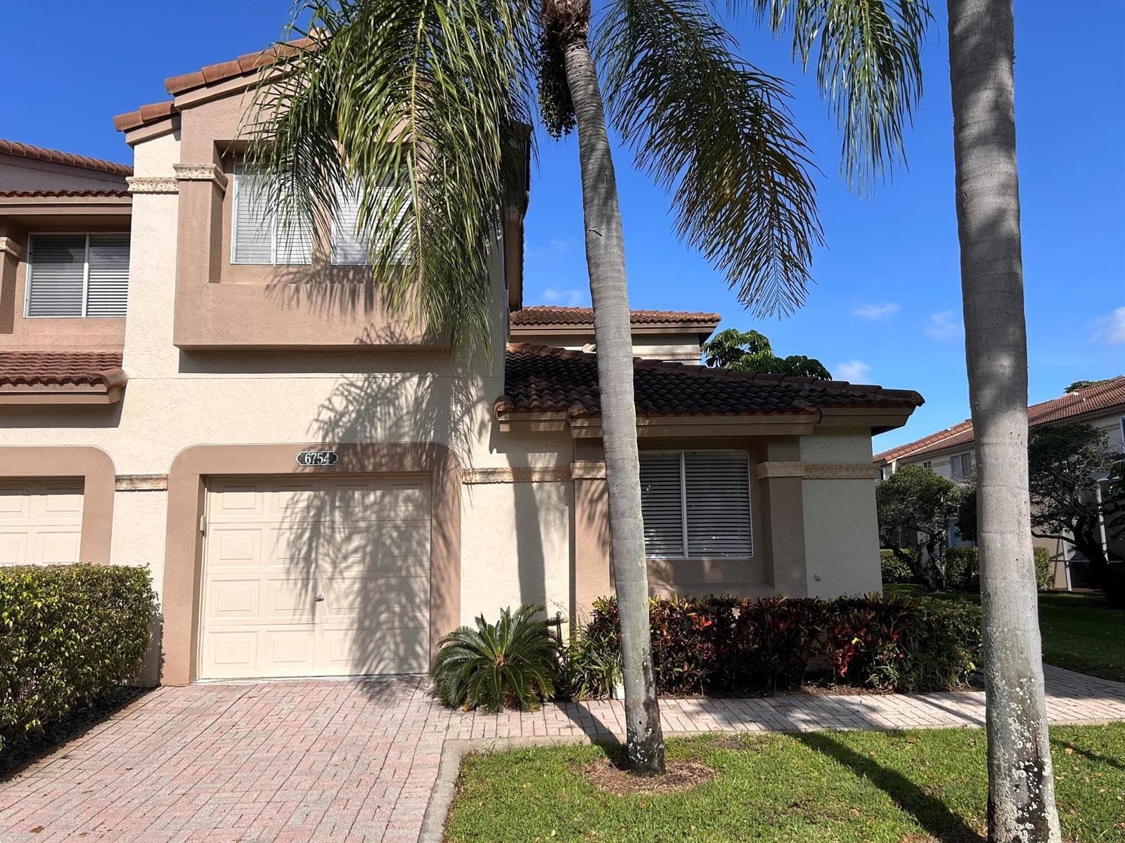 6754 Via Regina, Boca Raton FL 33433