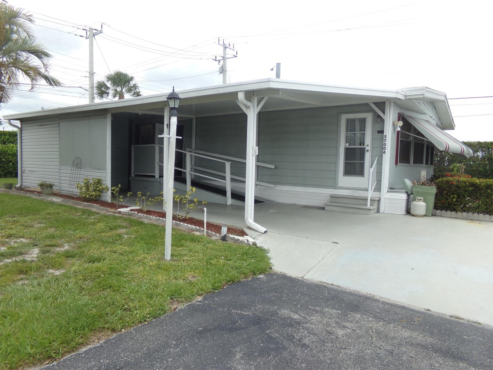 57006 Antilles, Boynton Beach FL 33436 - Boynton Beach, FL - Photo 1