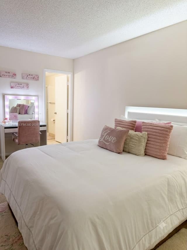 5570 NW 44th St # 308A, Lauderhill FL 33319 - Lauderhill, FL - Photo 7